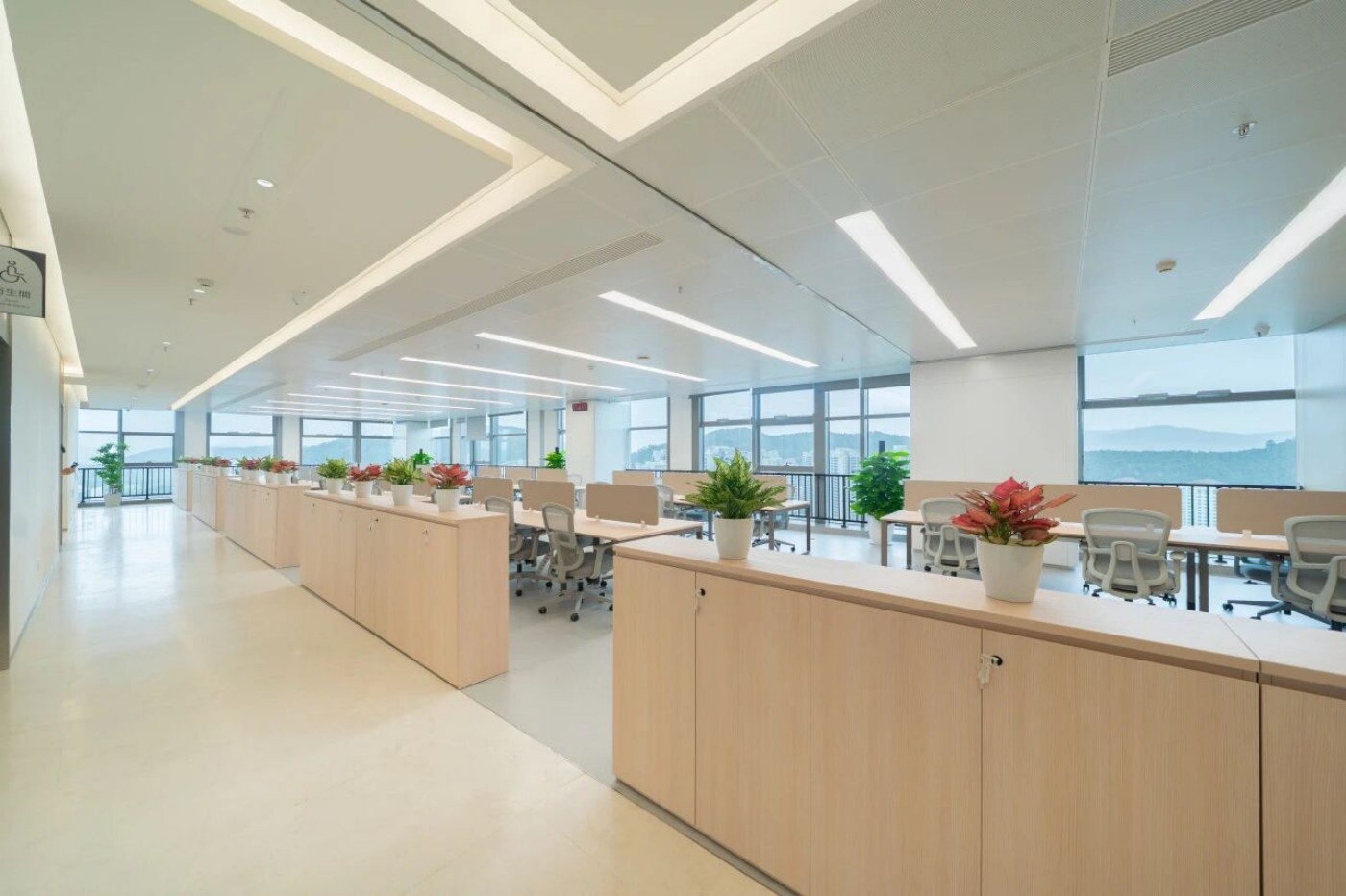 学校公寓家具