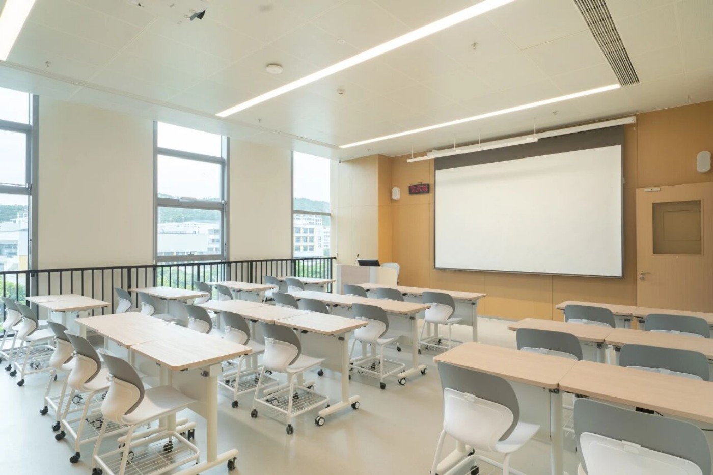 学校公寓家具